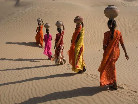 donne nel deserto progettofeldenkrais